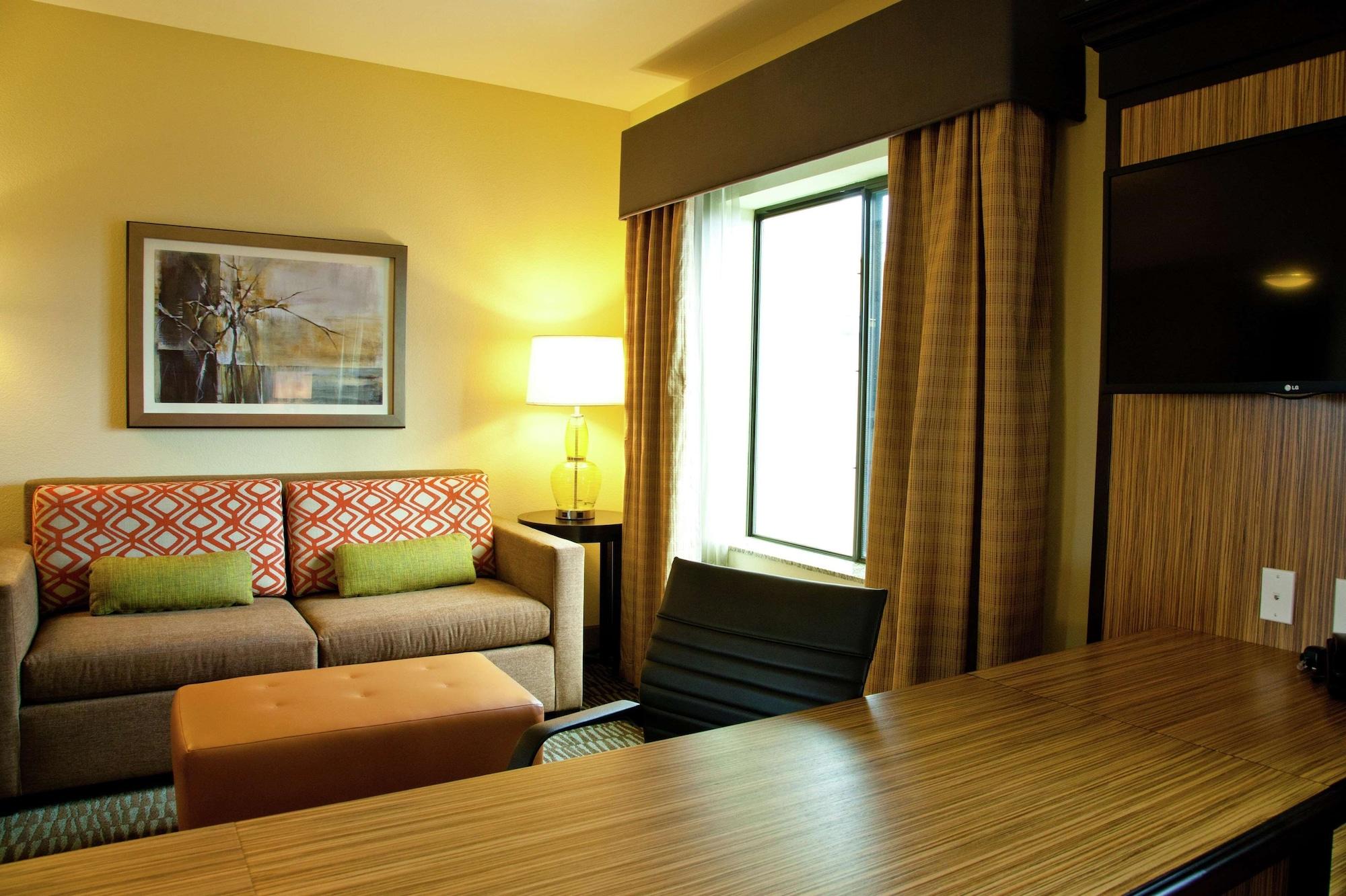 Hampton Inn & Suites Salinas Buitenkant foto