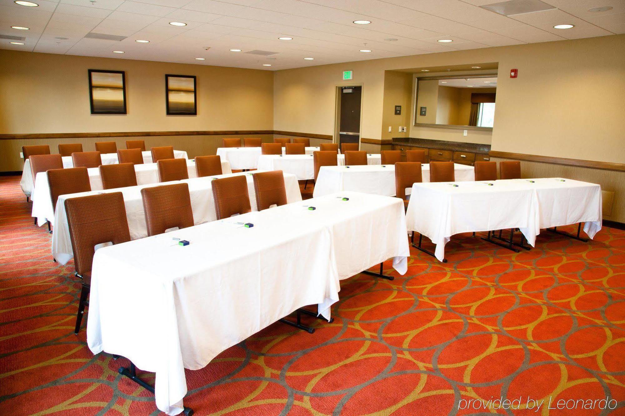 Hampton Inn & Suites Salinas Buitenkant foto